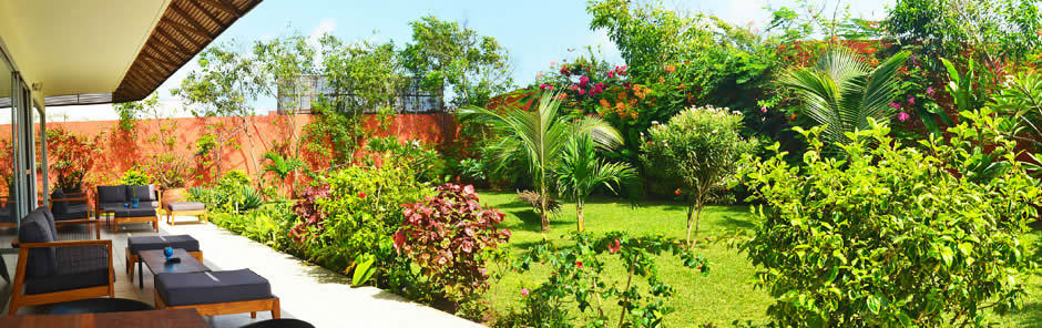 Hotel Maison Rouge โกโตนู ภายนอก รูปภาพ