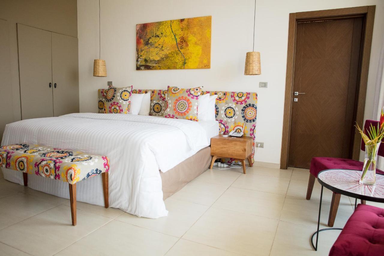 Hotel Maison Rouge โกโตนู ภายนอก รูปภาพ